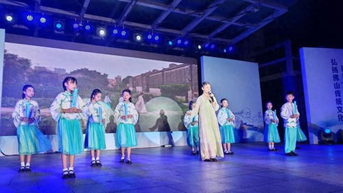 文艺演出启新篇，惠民服务暖人心——高明区新时代文明实践惠民广场活动侧记